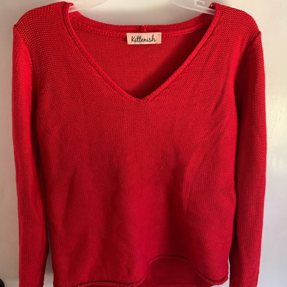 Kittenish Jessie James Decker Red Sweater Small
